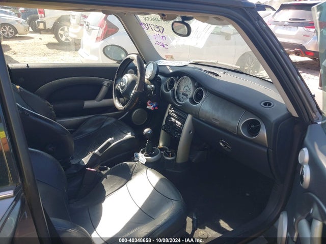 2002 MINI COOPER S WMWRE33472TD57122 Photo 4