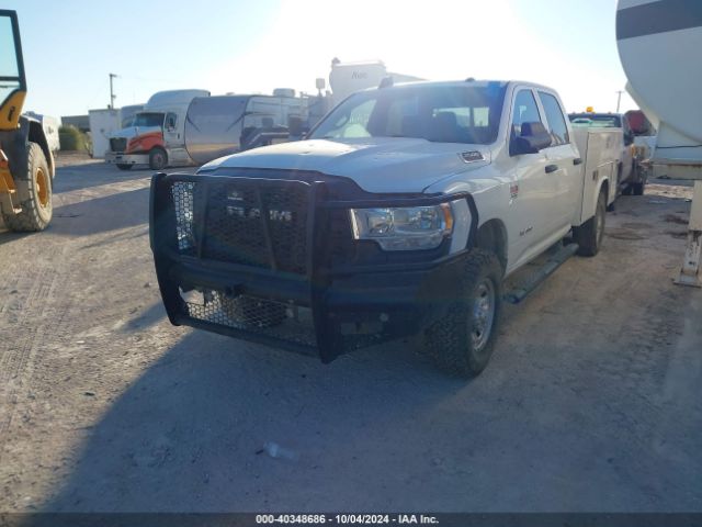 3C6UR5HJ6NG251536 RAM 2500 Tradesman  4x4 8' Box