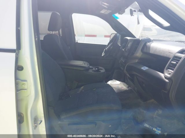 3C6UR5HJ6NG251536 RAM 2500 Tradesman  4x4 8' Box