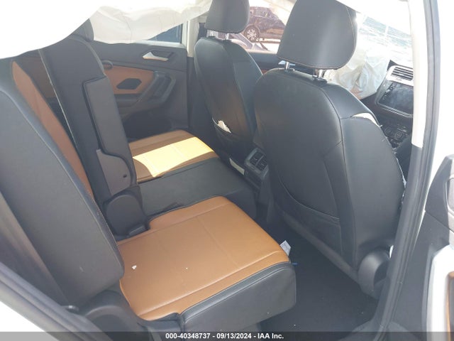 3VV3B7AX0KM132429 Volkswagen Tiguan