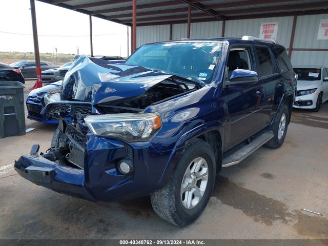 Toyota 4RUNNER SR5 2015 JTEZU5JR6F5089909 Image 2