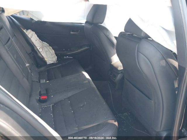 JTHBA1D2XH5047069 Lexus IS 200T
