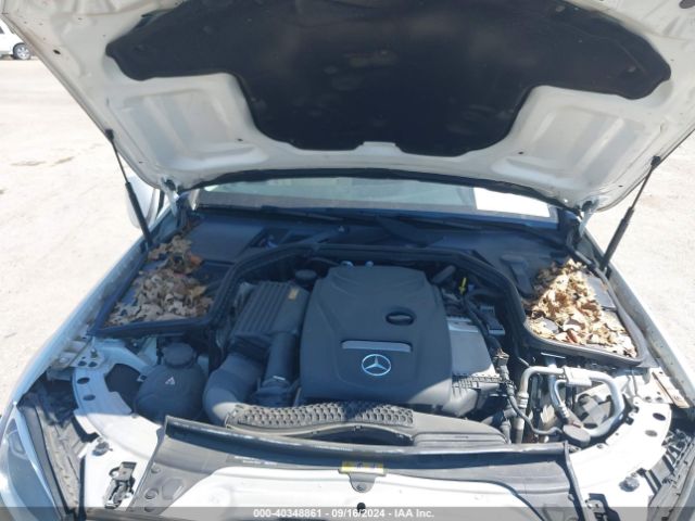 55SWF4JB1FU057526 Mercedes-Benz C 300 Luxury/sport