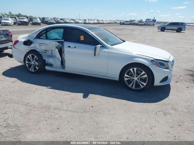 55SWF4JB1FU057526 Mercedes-Benz C 300 Luxury/sport