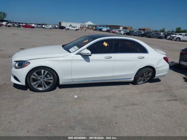 55SWF4JB1FU057526 Mercedes-Benz C 300 Luxury/sport