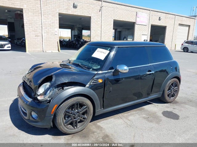 2012 MINI COOPER WMWSU3C53CT367058 Photo 1