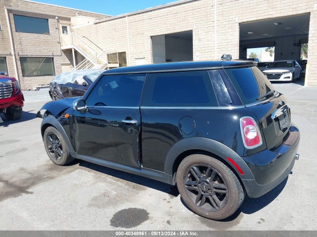 2012 MINI COOPER WMWSU3C53CT367058 Photo 2