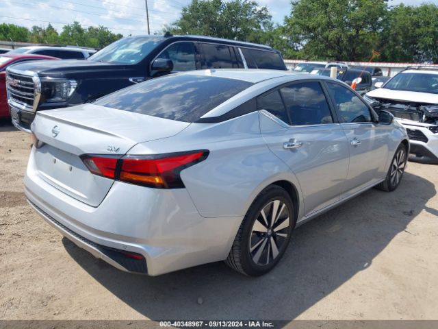 1N4BL4DV1NN392919 Nissan Altima Sv Fwd