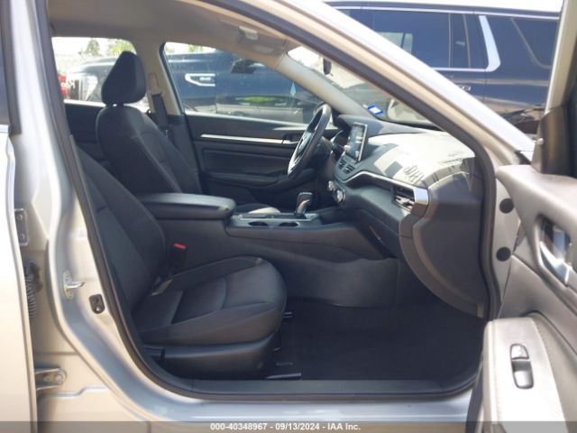 1N4BL4DV1NN392919 Nissan Altima Sv Fwd