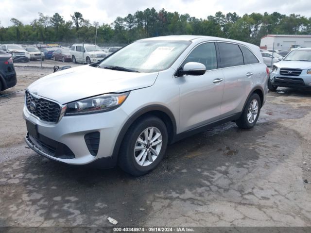 5XYPG4A58KG488879 KIA Sorento 3.3l Lx