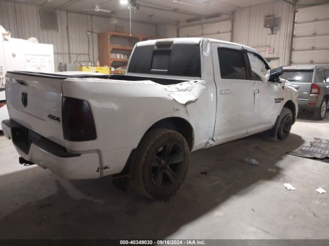 1C6RR7MT9HS521963 RAM 1500 Sport