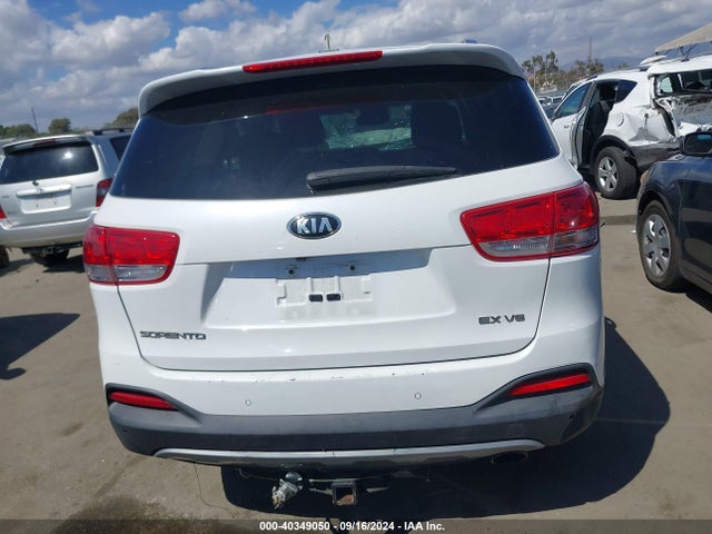 KIA Sorento 3.3l Ex 2016 5XYPH4A57GG142309 Image 16