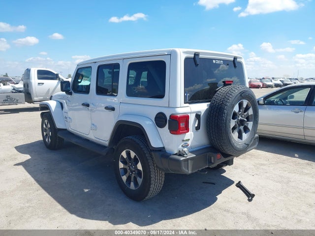 1C4HJXEM8NW256167 Jeep Wrangler Unlimited Sahara 4x4