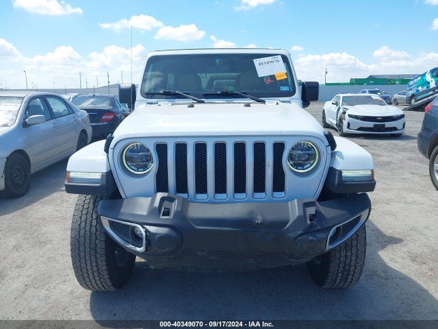 1C4HJXEM8NW256167 Jeep Wrangler Unlimited Sahara 4x4