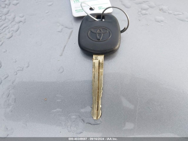 Toyota RAV4 LE 2015 2T3BFREV7FW262344 Image 11