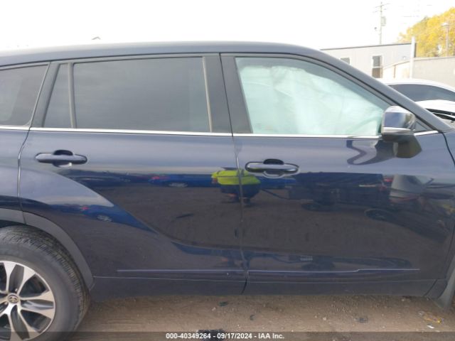 5TDHZRBH2LS520296 Toyota Highlander Xle