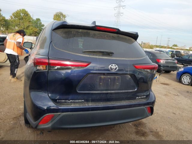 5TDHZRBH2LS520296 Toyota Highlander Xle