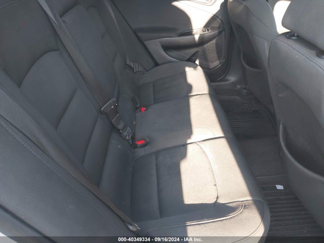 Chevrolet Malibu 1fl 2016 1G1ZC5ST9GF258665 Image 8