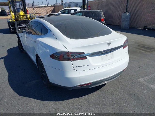 2013 TESLA MODEL S 5YJSA1AG6DFP13726 Photo 2