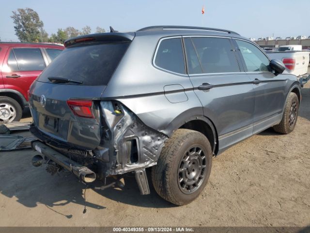 3VV3B7AX4JM159082 Volkswagen Tiguan 2.0t Se/2.0t Sel