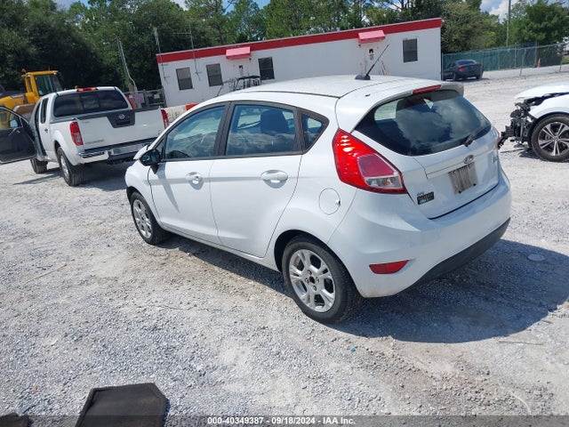 Ford FIESTA SE 2016 3FADP4EJ2GM203345 Image 3