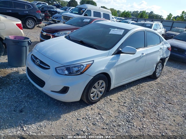 Hyundai ACCENT SE 2016 KMHCT4AE8GU051587 Image 2