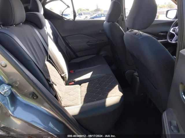 3N1CP5CU5JL526734 Nissan KICKS SV