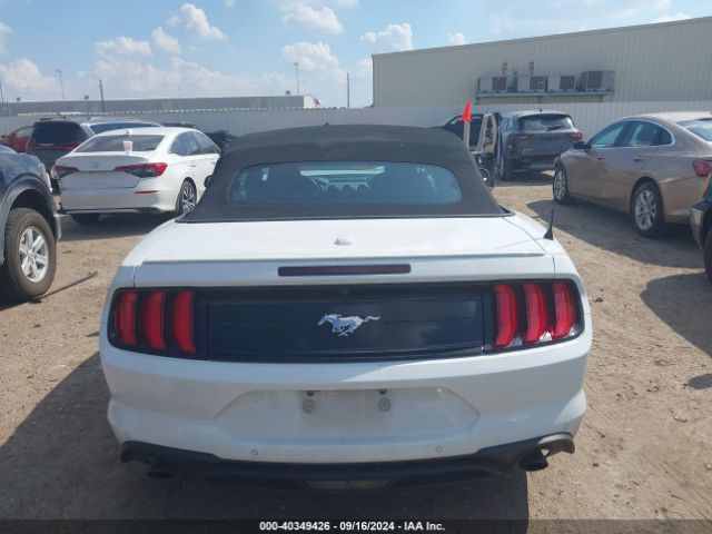 1FATP8UH4N5106121 Ford Mustang Ecoboost Premium