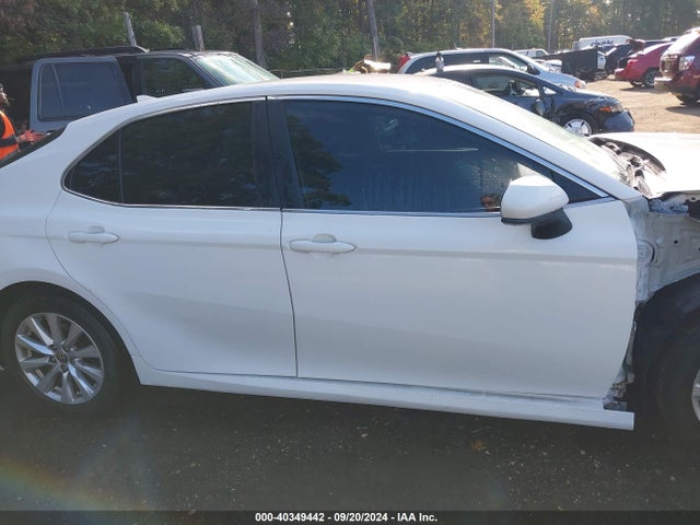 Toyota CAMRY LE 2020 4T1C11AK6LU997045 Image 14