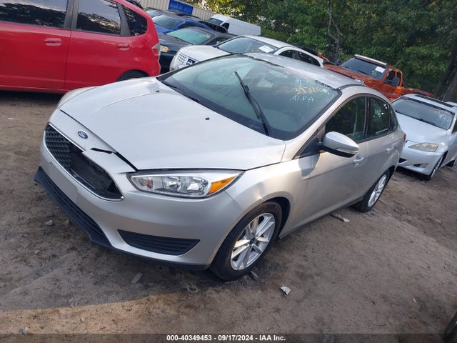 Ford FOCUS SE 2016 1FADP3F23GL393157 Image 2