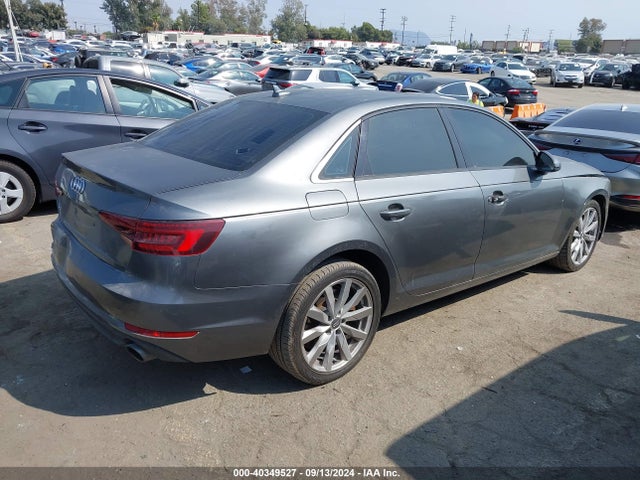Audi A4 2.0t Premium 2017 WAUGNAF47HA040319 Image 4