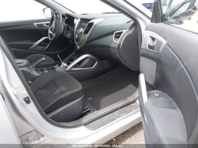 KMHTC6AD5GU298231 Hyundai Veloster