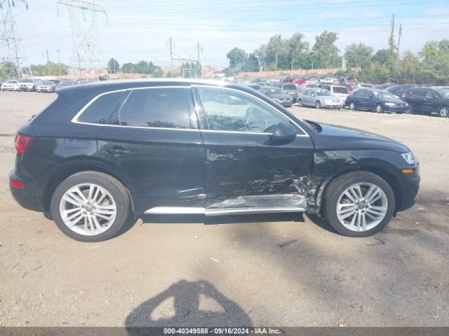 WA1BNAFY4J2094932 Audi Q5 2.0t Premium/2.0t Tech Premium