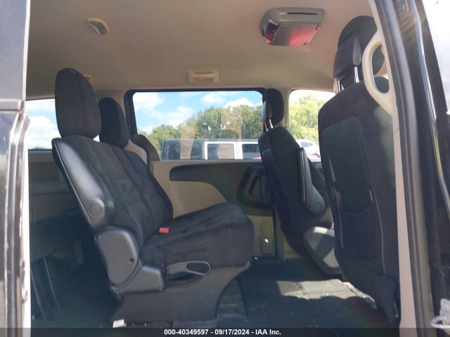 2C4RDGBG8GR316793 Dodge Grand Caravan American Value Pkg