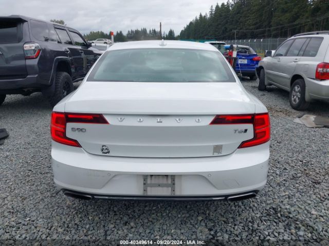 YV1A22MK8H1016386 Volvo S90 T6 Momentum