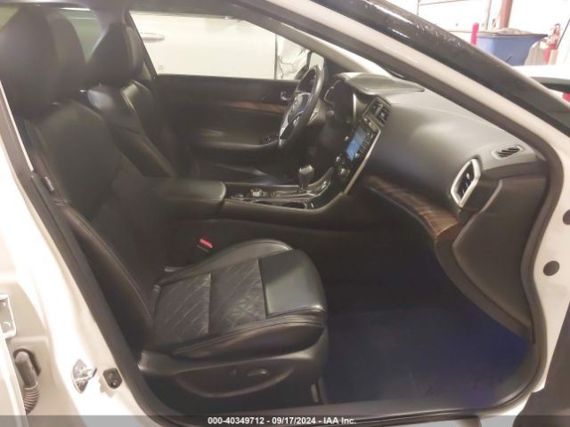 1N4AA6AP0JC405037 Nissan Maxima 3.5 Platinum