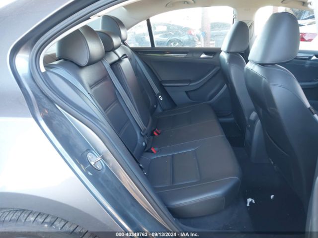 3VWL17AJ4HM372893 Volkswagen Jetta 1.8t Sel/1.8t Sel Premium