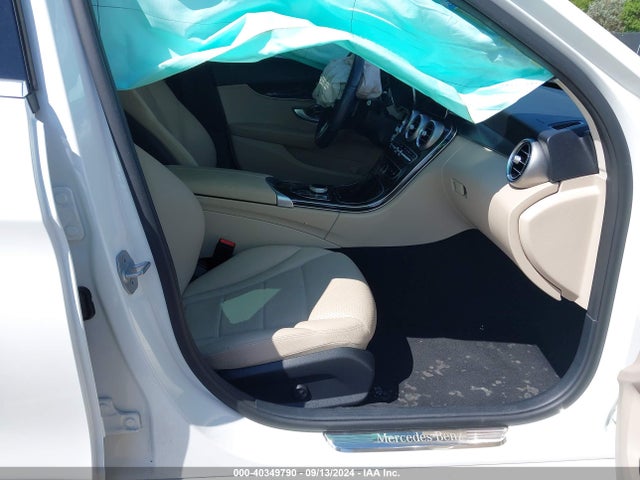 W1KWF8DB8MR606169 Mercedes-Benz C 300 Sedan