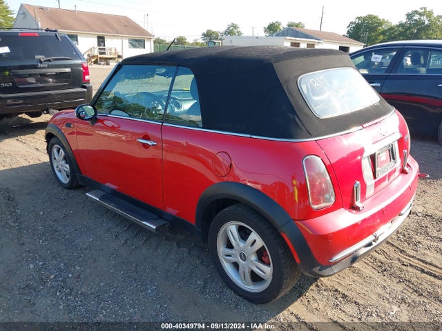 2006 MINI COOPER WMWRF33586TF65053 Photo 2