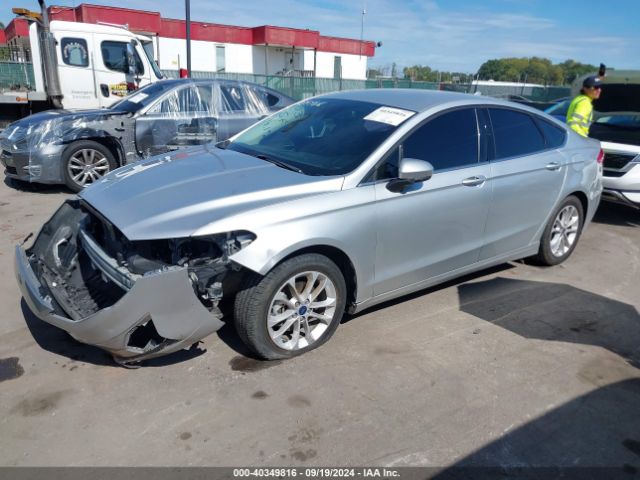 3FA6P0HD5KR250906 Ford FUSION SE