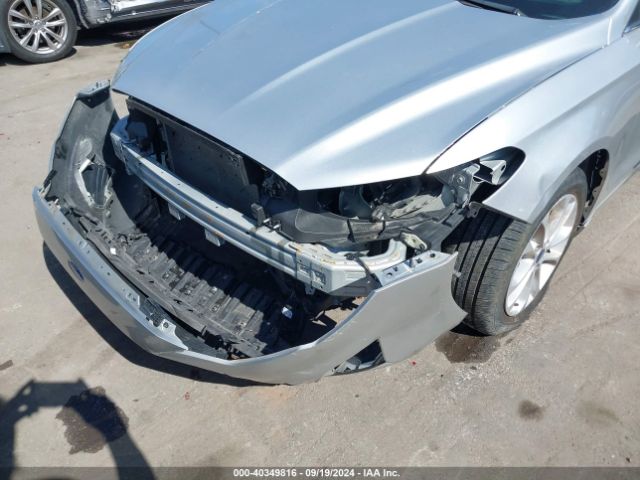 3FA6P0HD5KR250906 Ford FUSION SE