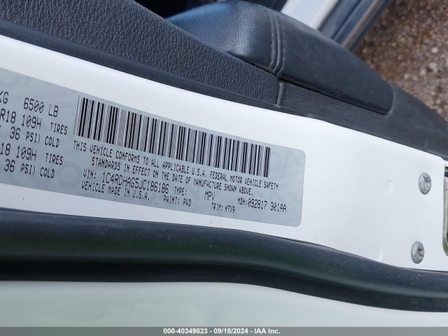 1C4RDHAG5JC186186 Dodge Durango Sxt Rwd