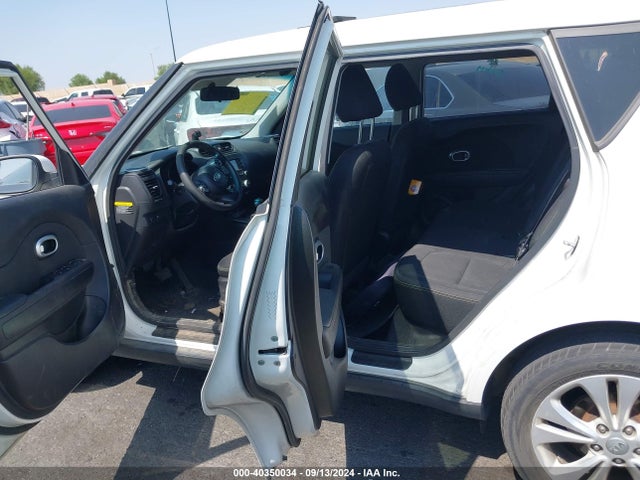 KIA SOUL + 2014 KNDJP3A5XE7032139 Image 8