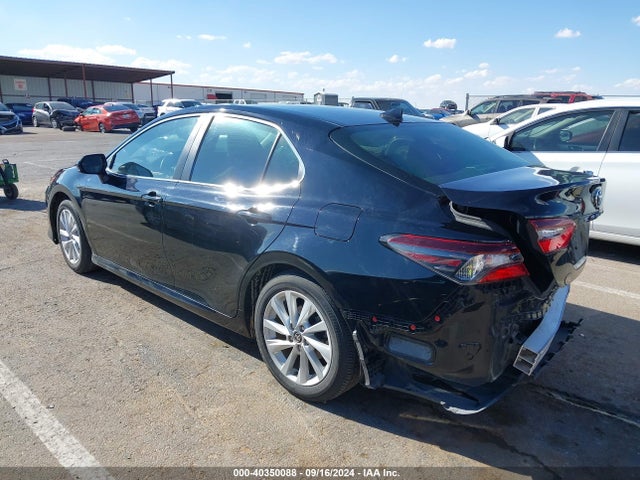 Toyota CAMRY LE 2021 4T1C11AK2MU512210 Image 3