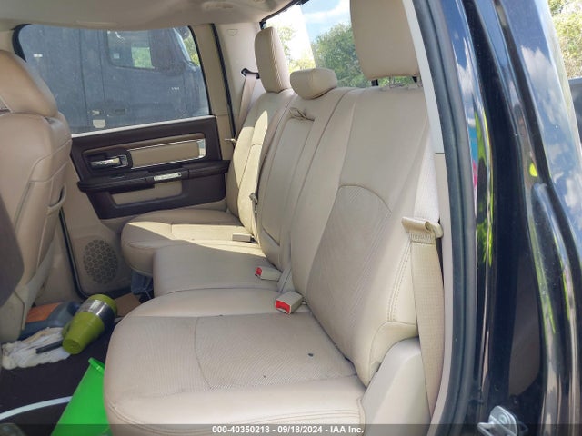 40350218 :رقم المزاد ، 3C63RRJL7GG241941 vin ، 2016 Ram 3500 Laramie مزاد بيع