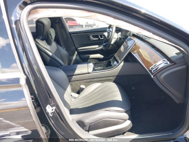 W1K6G6DB0NA158303 Mercedes-Benz S 500 4matic