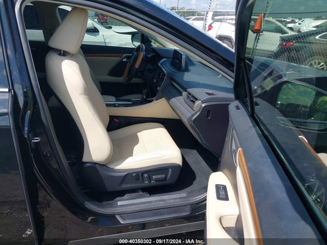 2T2HZMAA6MC204770 Lexus RX 350