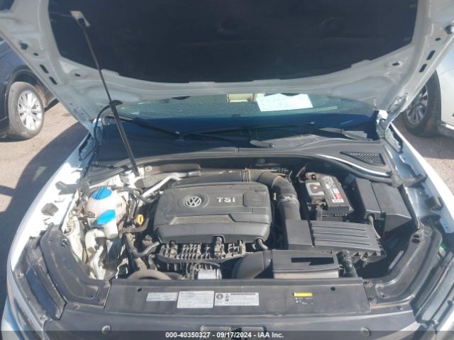 1VWDT7A30HC000596 Volkswagen Passat 1.8t R-line