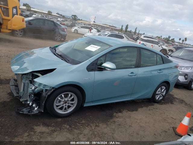 Toyota Prius Two 2017 JTDKBRFU1H3049672 Image 15