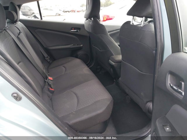 Toyota Prius Two 2017 JTDKBRFU1H3049672 Image 8
